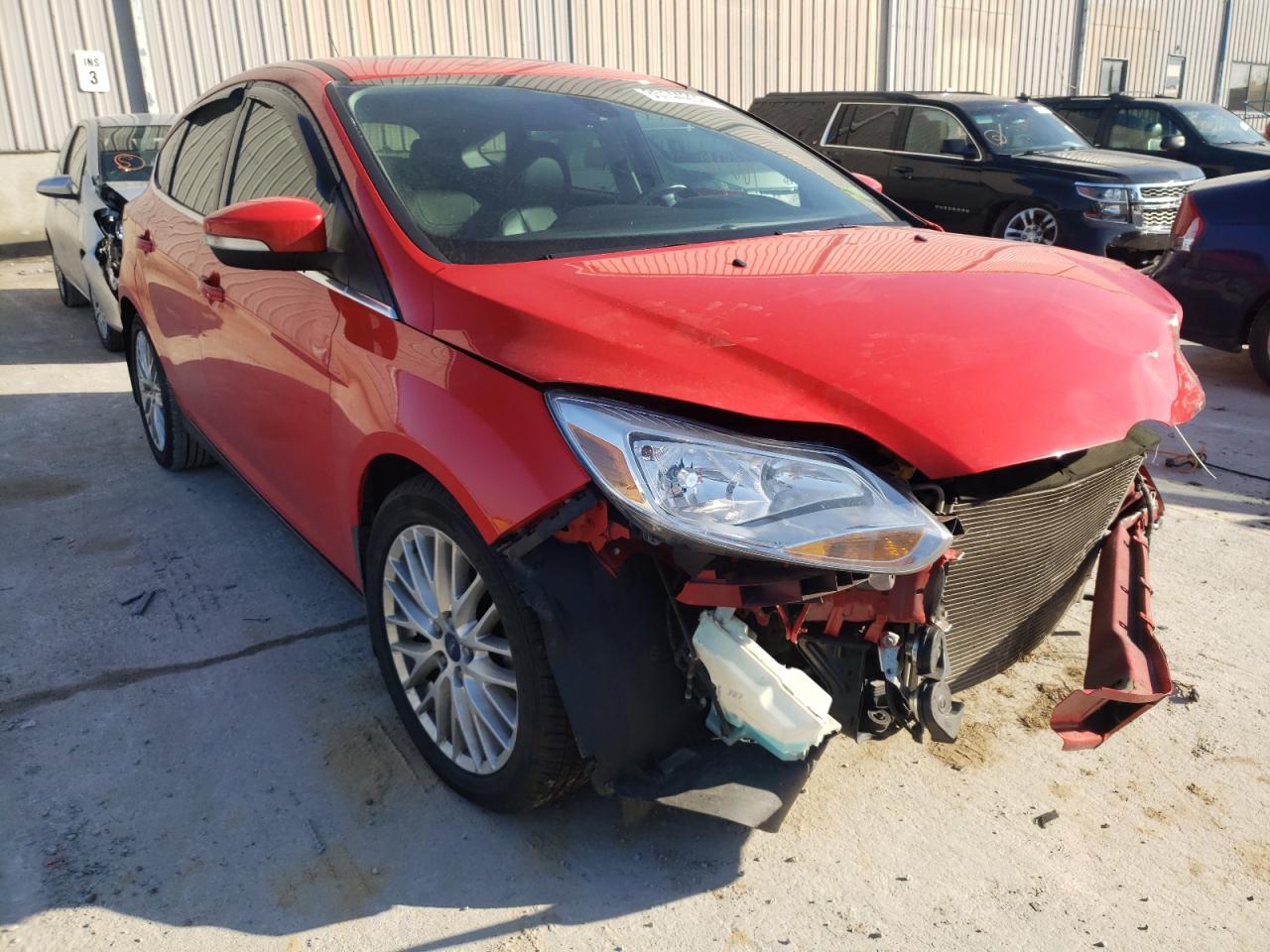 FORD FOCUS SEL 2012 with VIN 1FAHP3M2XCL415430 - Photo from auction