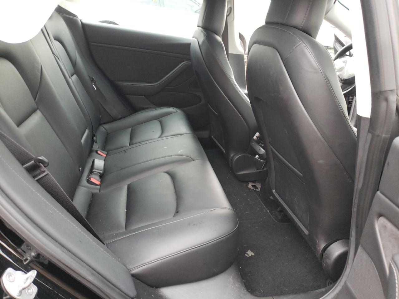 Photo 6 from auction – 2018 TESLA MODEL 3 with VIN 5YJ3E1EB0JF127459