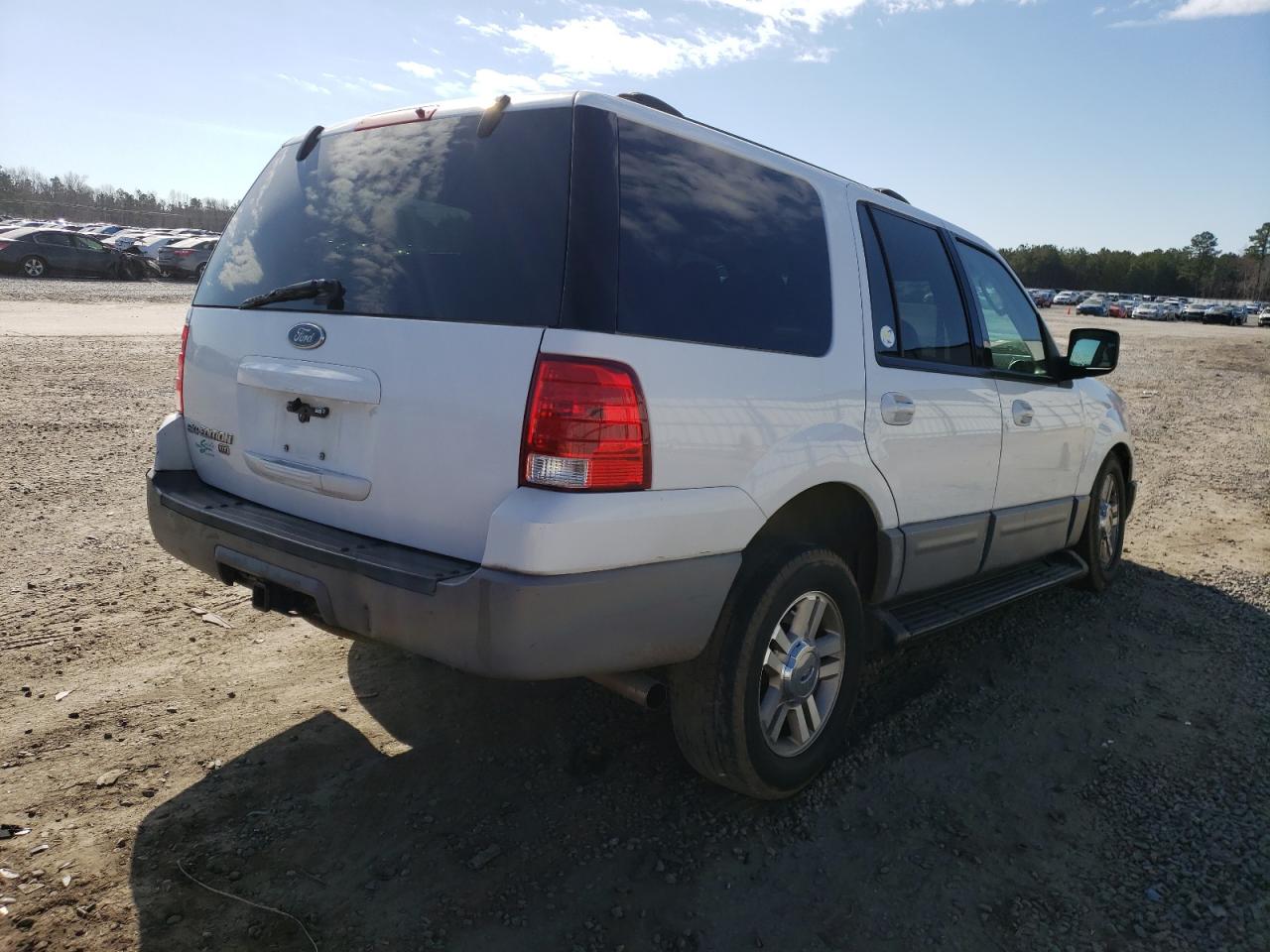 Photo 4 from auction – 2003 FORD EXPEDITION with VIN 1FMRU15W83LC18006