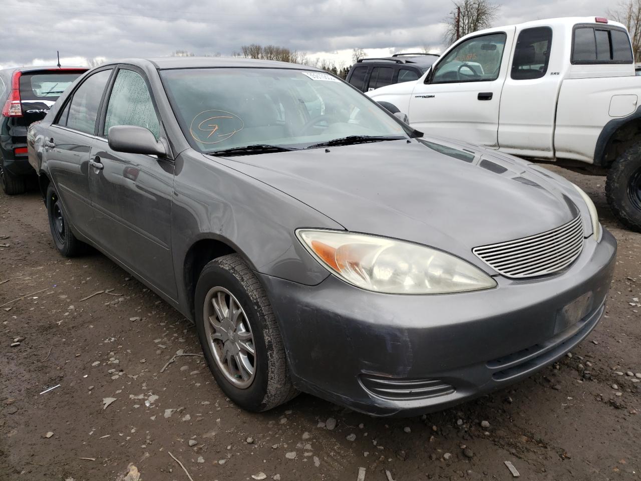 TOYOTA CAMRY LE 2004 with VIN 4T1BE32K44U886327 - Photo from auction