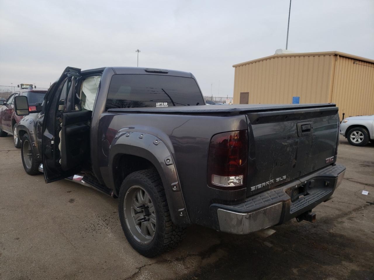 Photo 3 from auction – 2010 GMC SIERRA K15 with VIN 3GTRKVE31AG224859