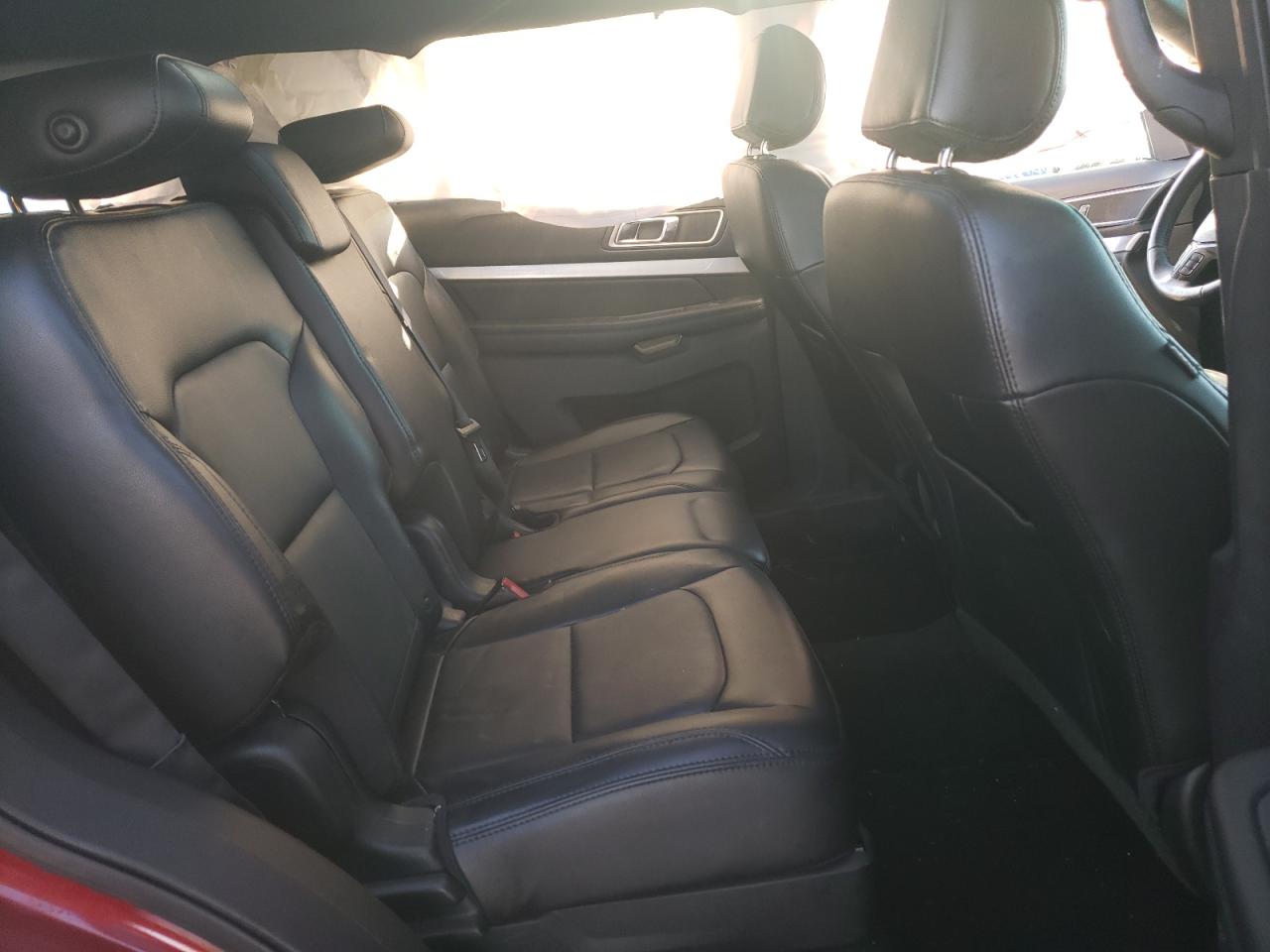 Photo 6 from auction – 2017 FORD EXPLORER with VIN 1FM5K7D88HGA25929