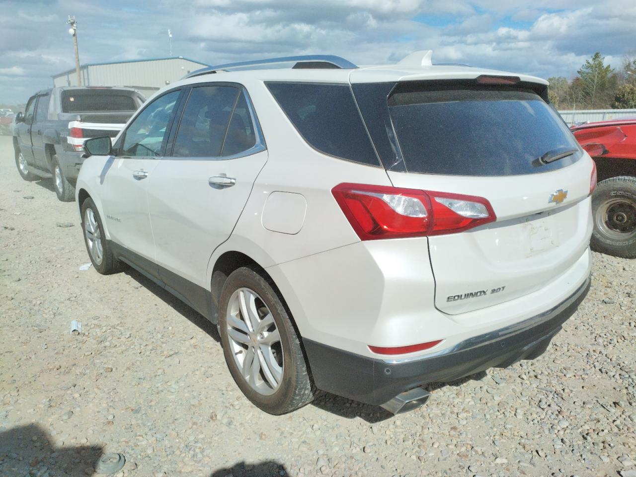 Photo 3 from auction – 2020 CHEVROLET EQUINOX PR with VIN 2GNAXPEX4L6225586