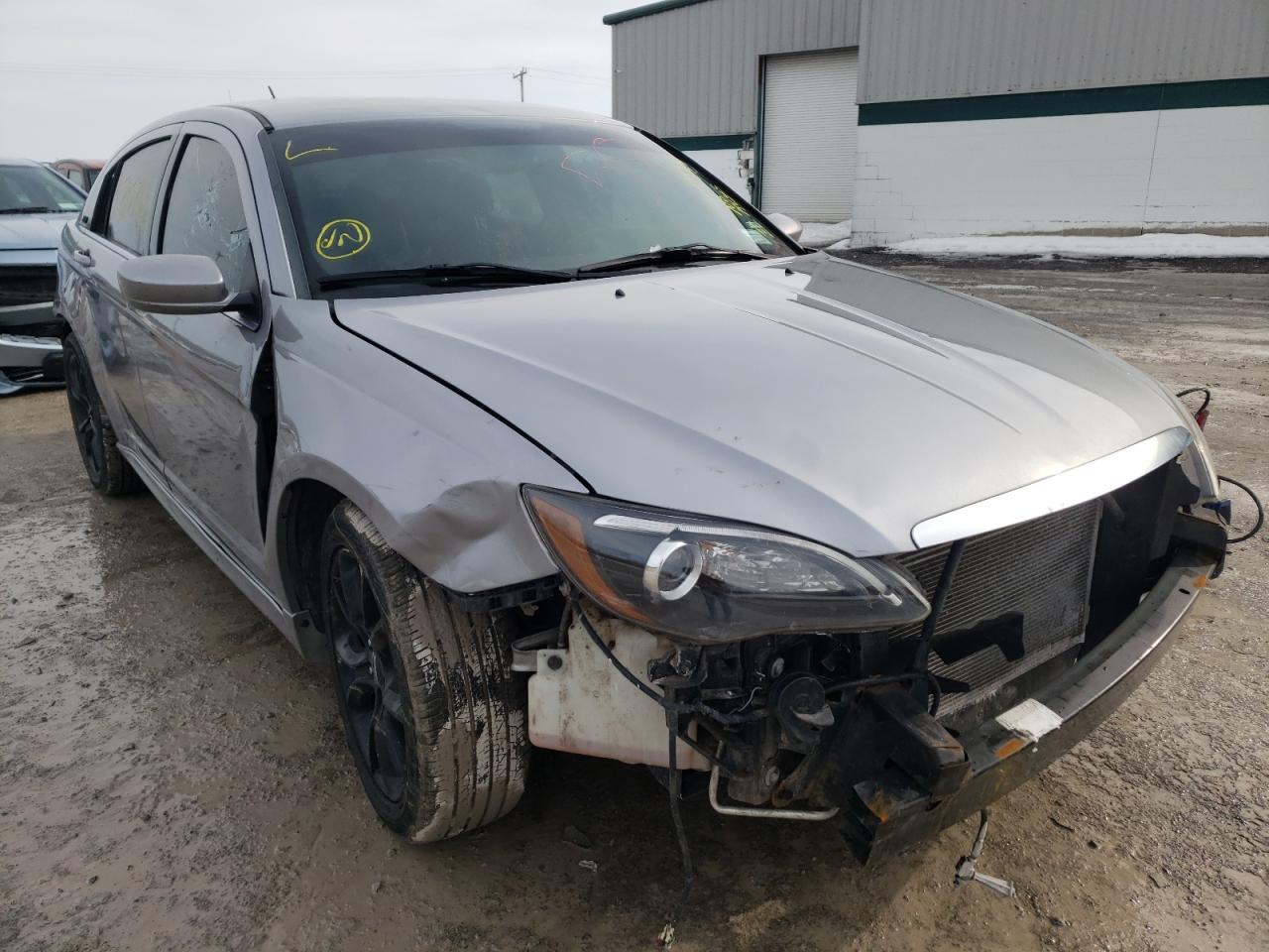 CHRYSLER 200 LIMITE 2014 z numerem VIN 1C3CCBCGXEN164105 - Zdjęcie z aukcji