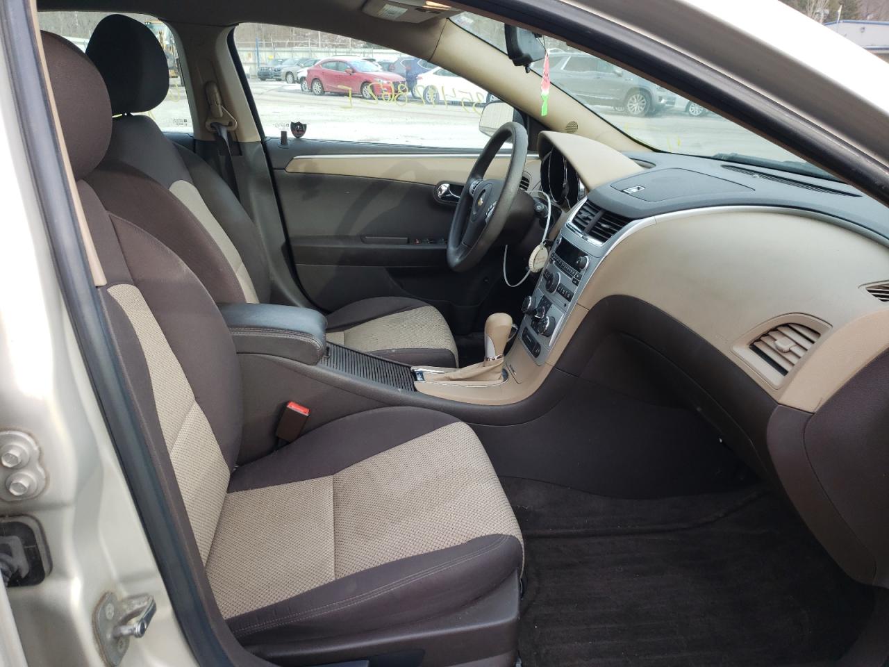 Photo 5 from auction – 2012 CHEVROLET MALIBU LS with VIN 1G1ZB5E06CF249145