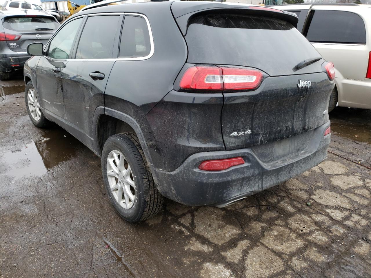 Photo 3 from auction – 2016 JEEP CHEROKEE L with VIN 1C4PJMCS3GW371838