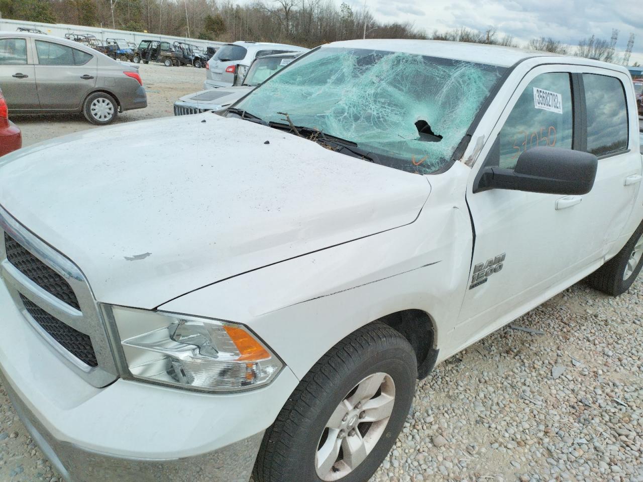 Photo 9 from auction – 2019 RAM 1500 CLASS with VIN 1C6RR6LG6KS624733