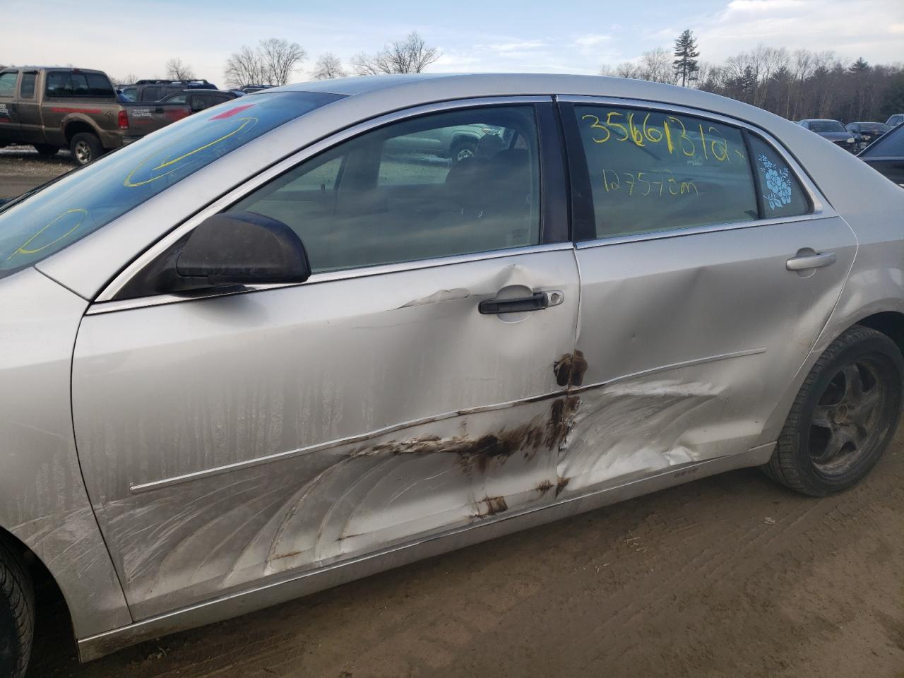 Photo 10 from auction – 2011 CHEVROLET MALIBU LS with VIN 1G1ZB5E1XBF384717