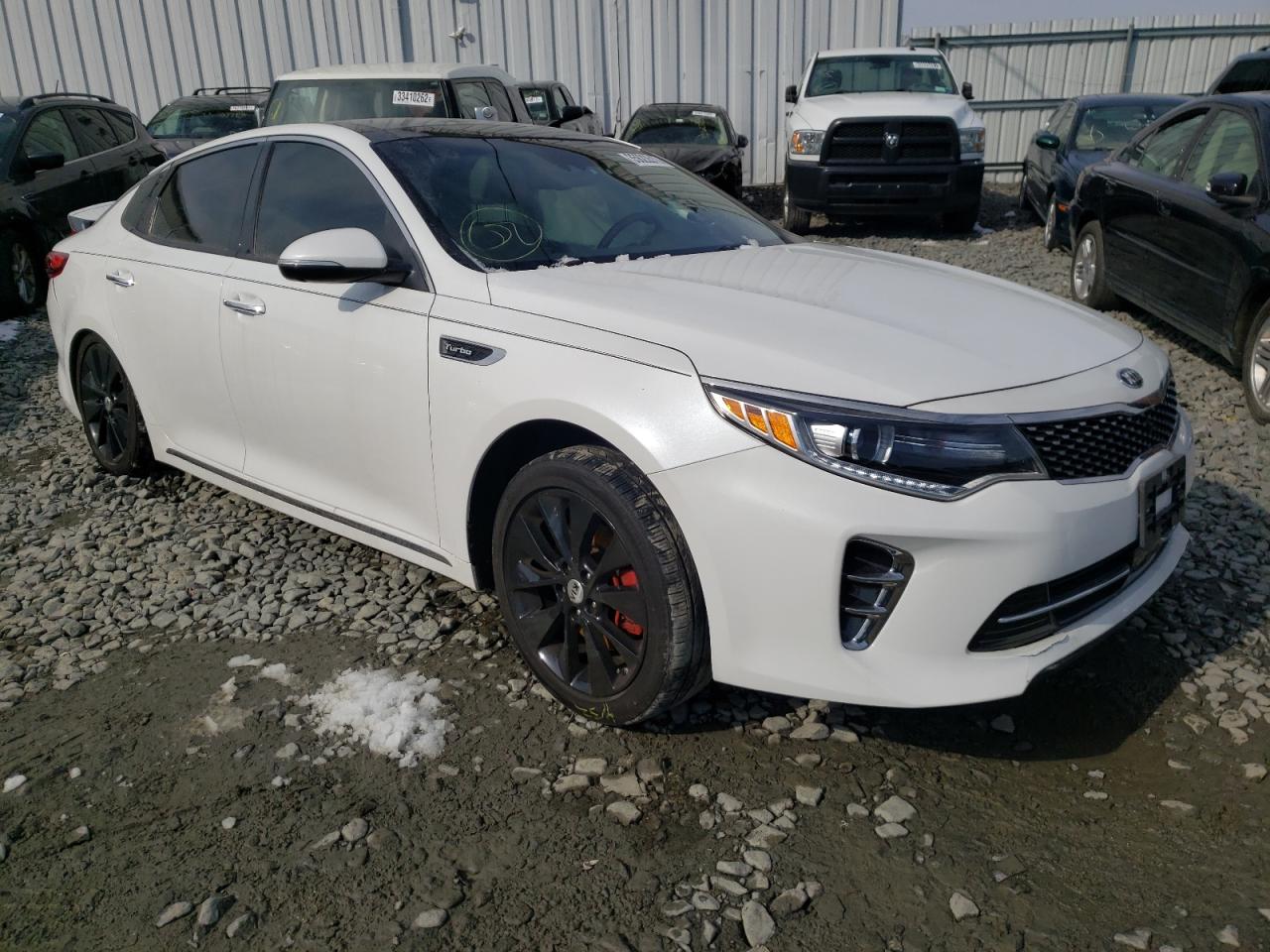KIA OPTIMA SXL 2016 with VIN 5XXGV4L28GG045751 - Photo from auction