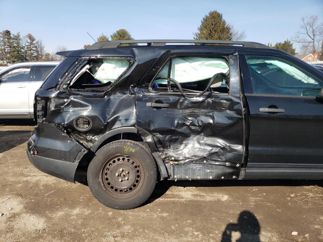 Photo 9 from auction – 2011 FORD EXPLORER with VIN 1FMHK8B85BGA34360