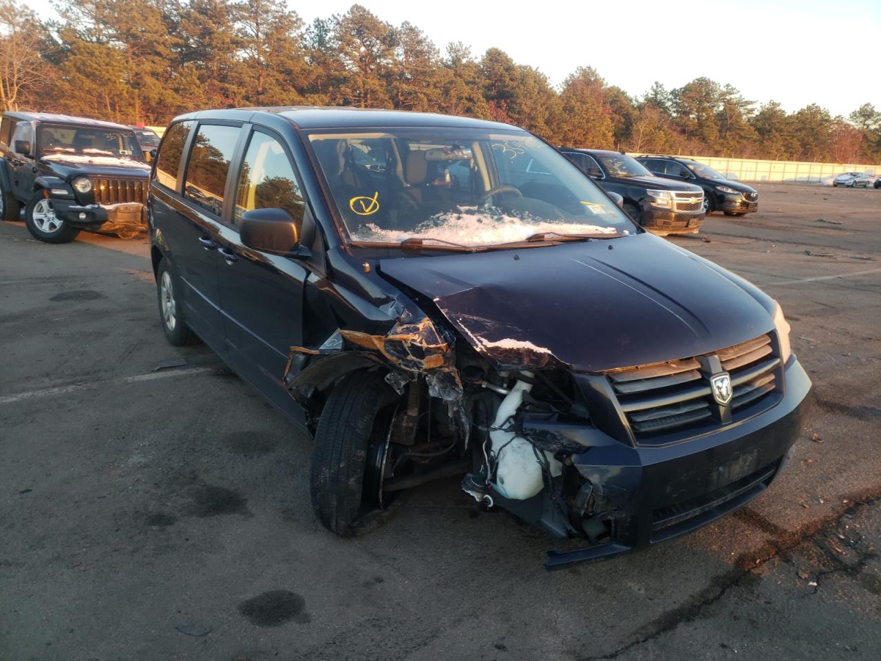 DODGE GRAND CARA 2010 with VIN 2D4RN4DEXAR364247 - Photo from auction