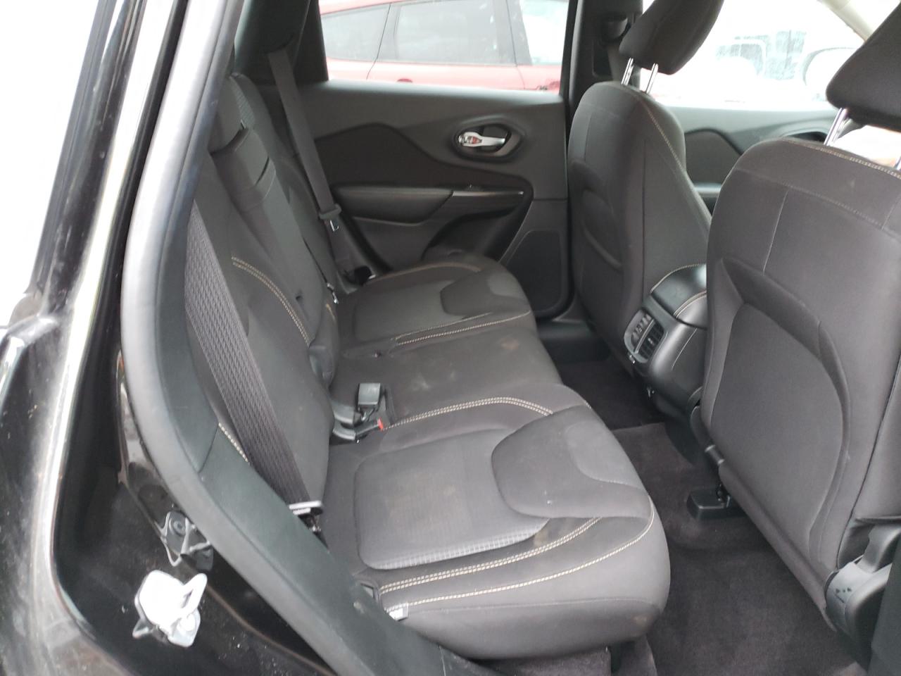 Photo 6 from auction – 2016 JEEP CHEROKEE L with VIN 1C4PJMCS3GW371838