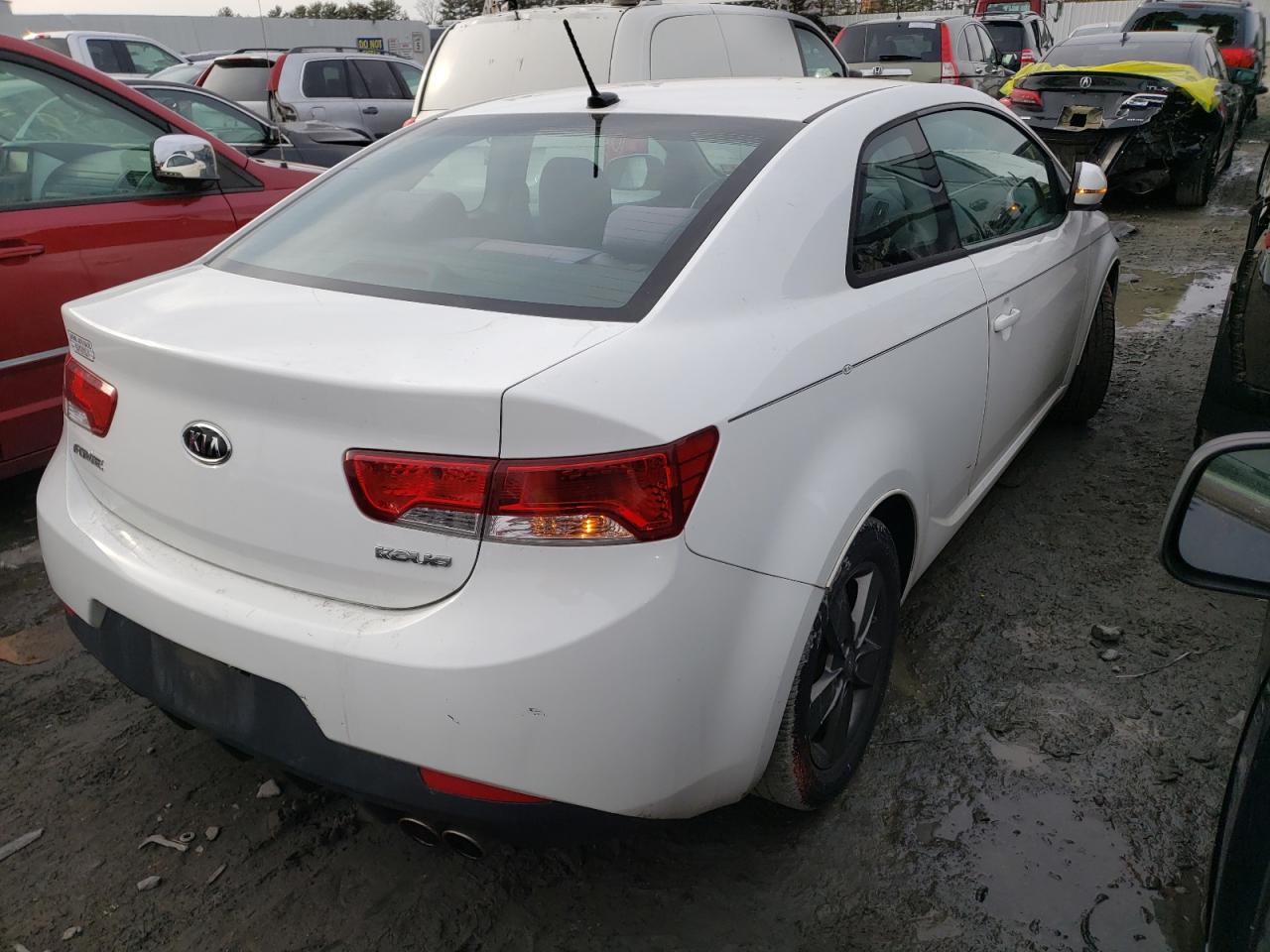 Photo 4 from auction – 2012 KIA FORTE EX with VIN KNAFU6A23C5531652