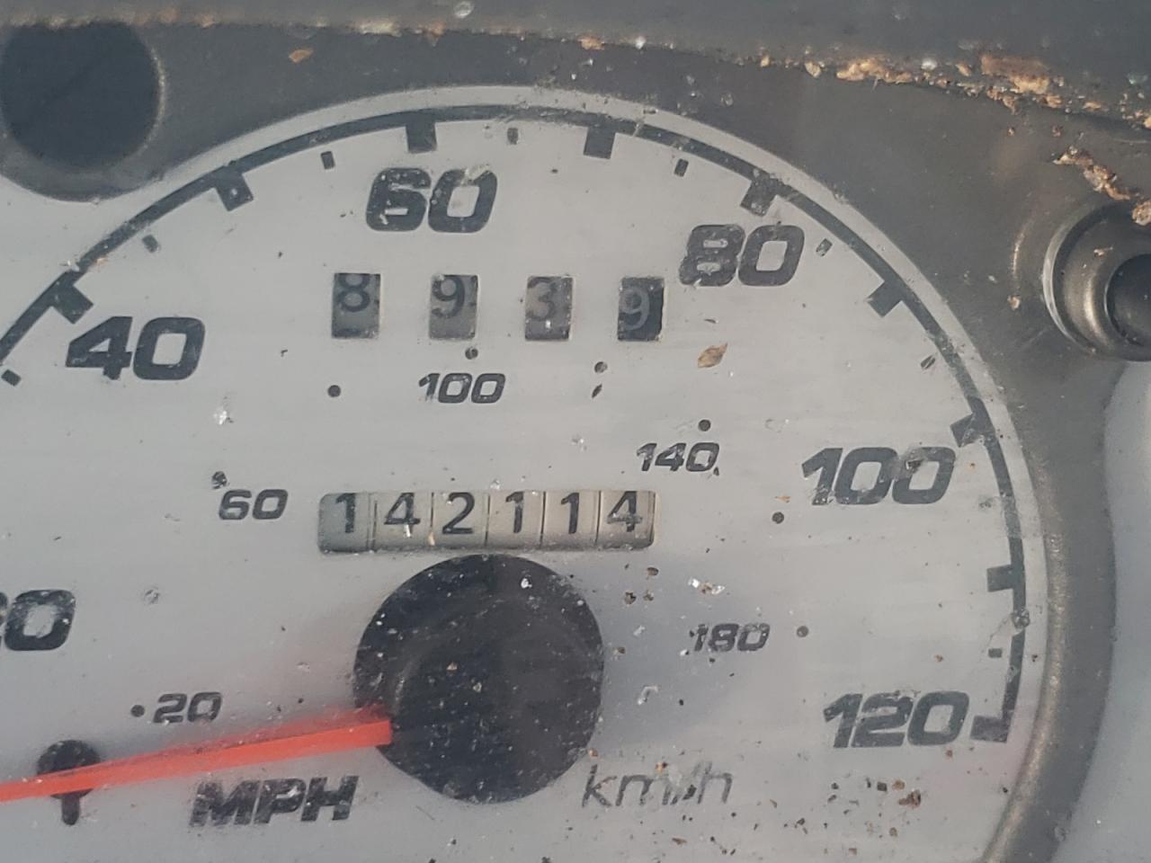 Photo 8 from auction – 2003 FORD EXPLORER S with VIN 1FMYU60E33UB87944