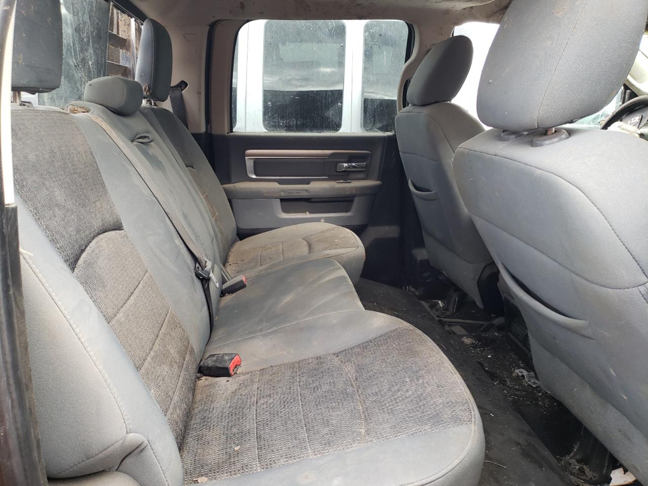 Photo 6 from auction – 2013 RAM 3500 SLT with VIN 3C63RRHL1DG608687