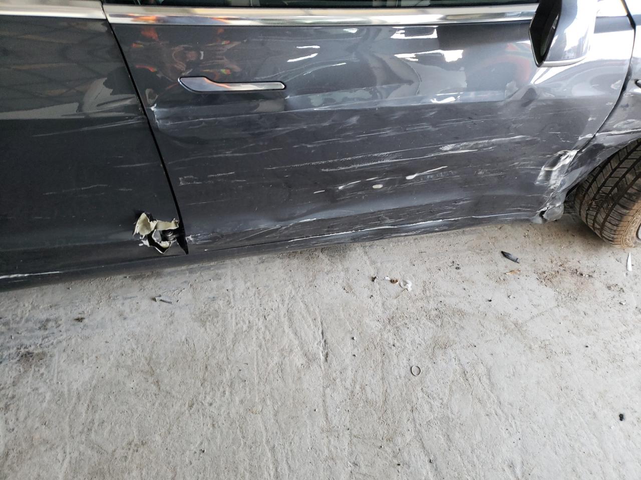 Photo 9 from auction – 2018 TESLA MODEL 3 with VIN 5YJ3E1EA9JF005125