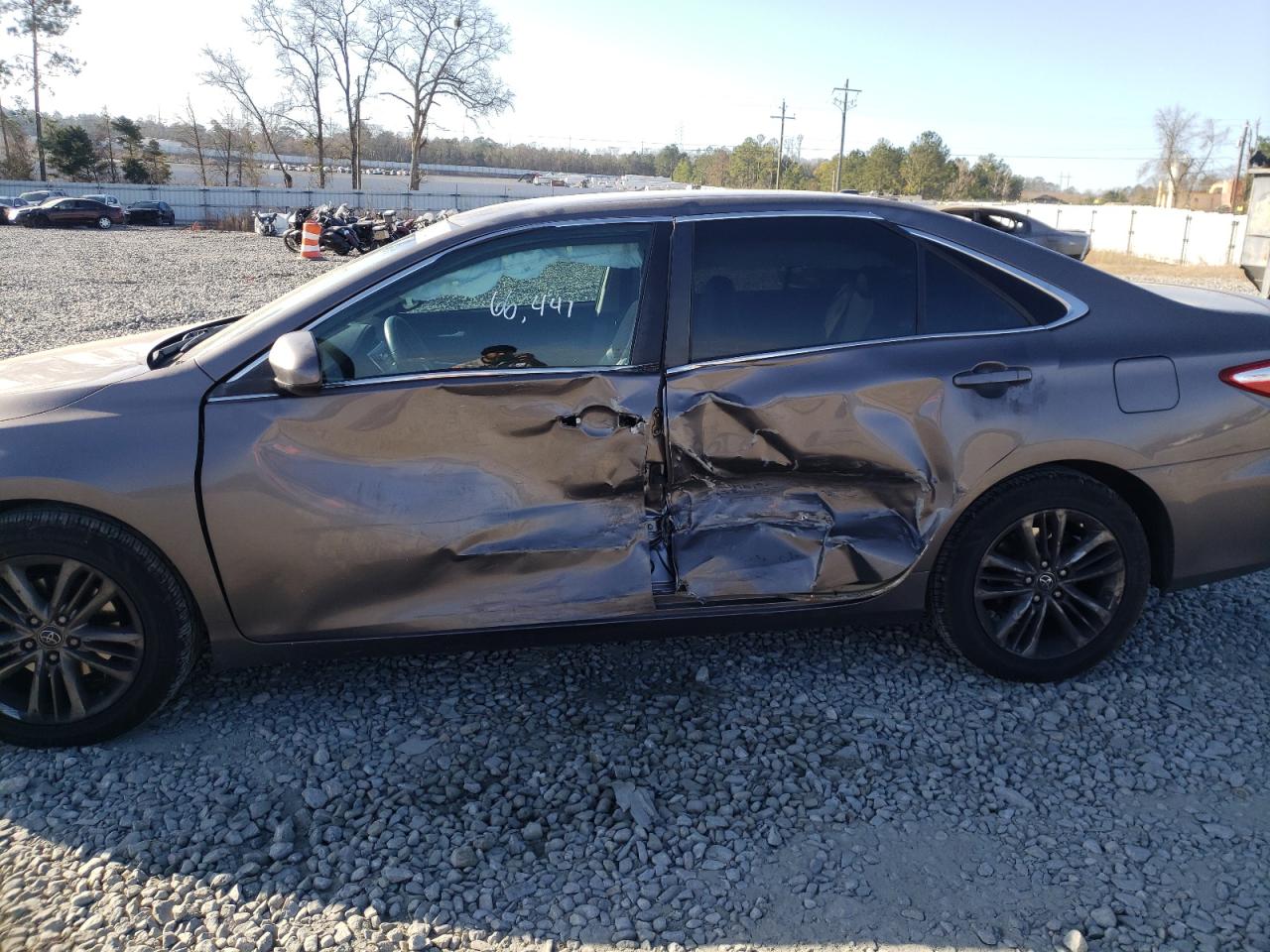 Photo 9 from auction – 2015 TOYOTA CAMRY LE with VIN 4T1BF1FK2FU499984