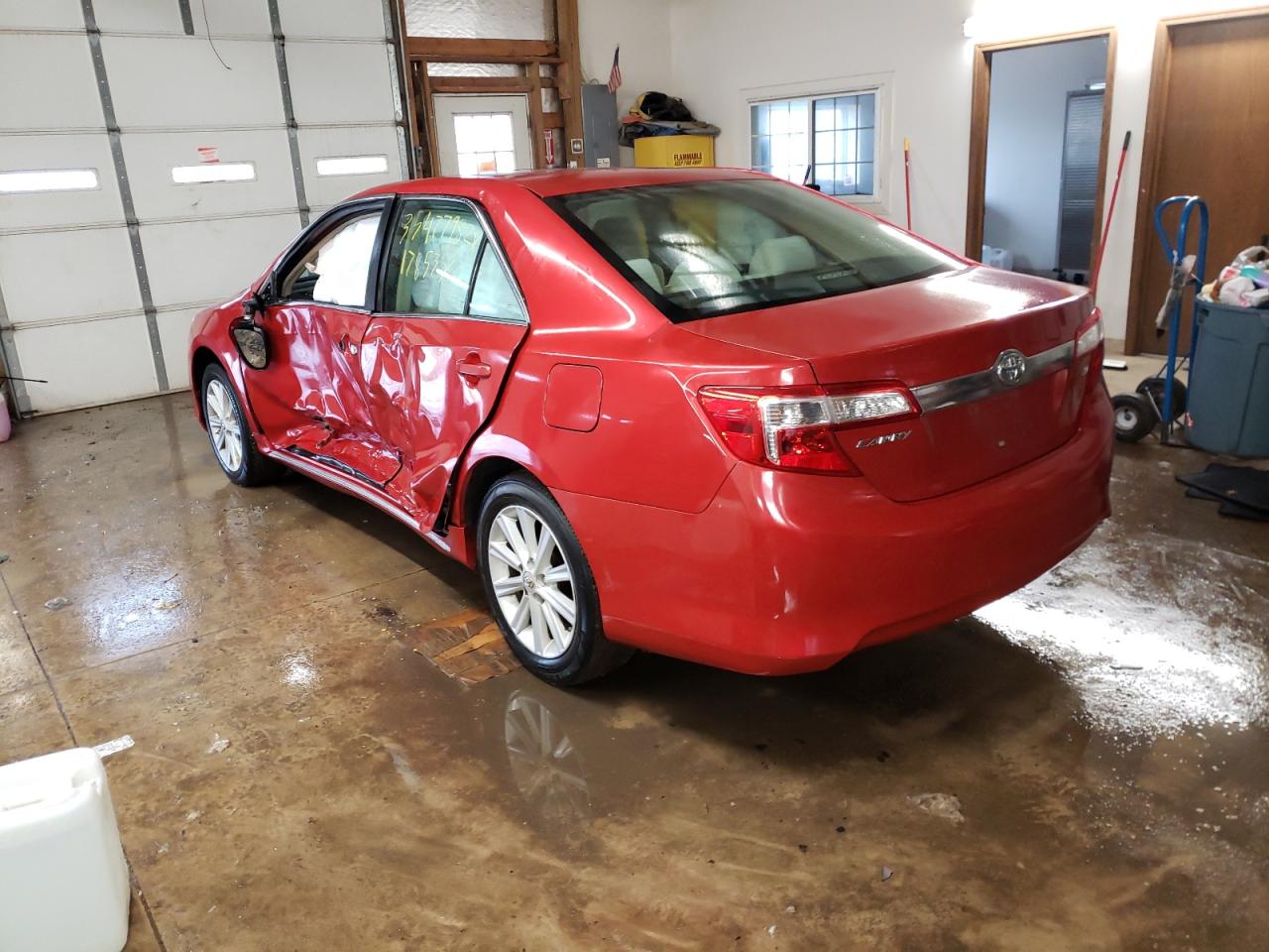 Photo 3 from auction – 2012 TOYOTA CAMRY BASE with VIN 4T1BF1FK8CU550402