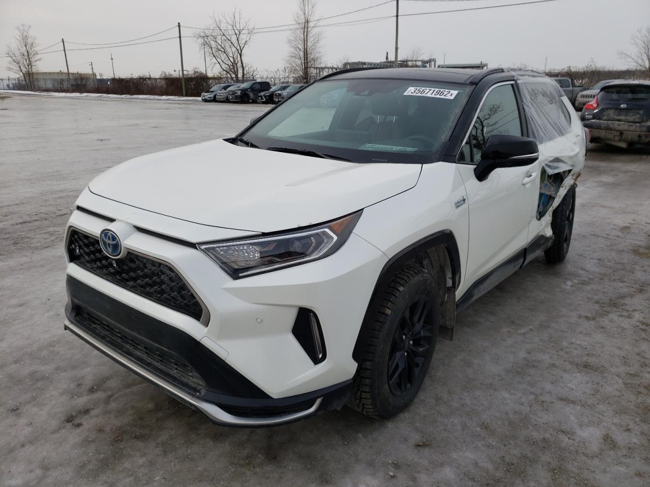 Photo 2 from auction – 2021 TOYOTA RAV4 PRIME with VIN JTMGB3FV4MD014642