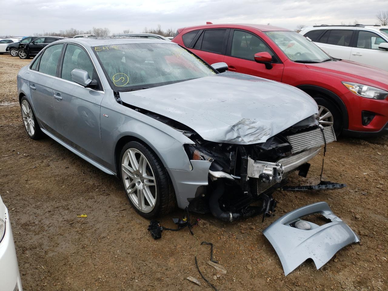 AUDI A4 PRESTIG 2011 مع رقم تعريف المركبة WAUKFAFL1BN010294 - صورة من المزاد