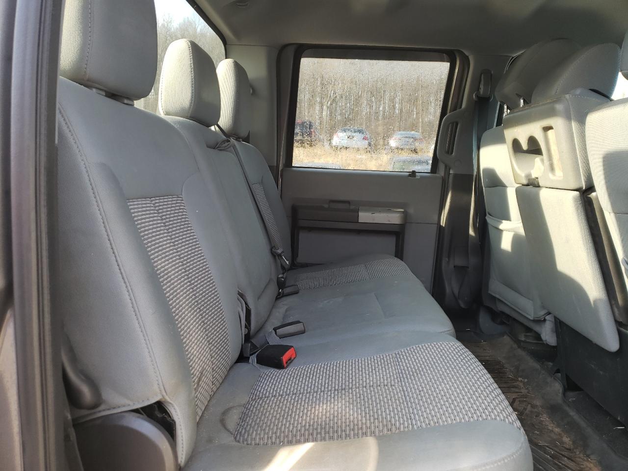 Photo 6 from auction – 2013 FORD F250 SUPER with VIN 1FT7W2B60DEB27673