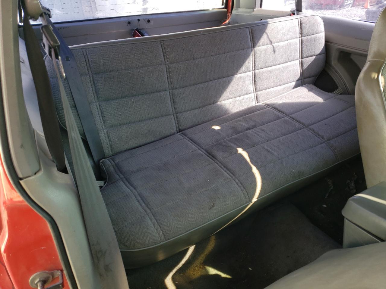 Photo 6 from auction – 1996 JEEP CHEROKEE S with VIN 1J4FJ67S0TL242527