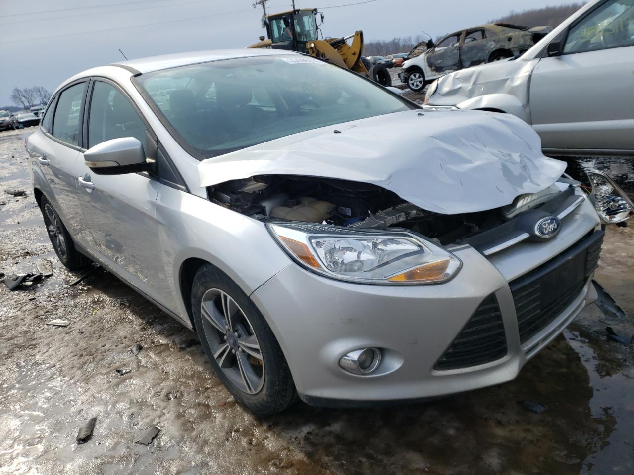 FORD FOCUS SE 2014 with VIN 1FADP3F23EL419317 - Photo from auction