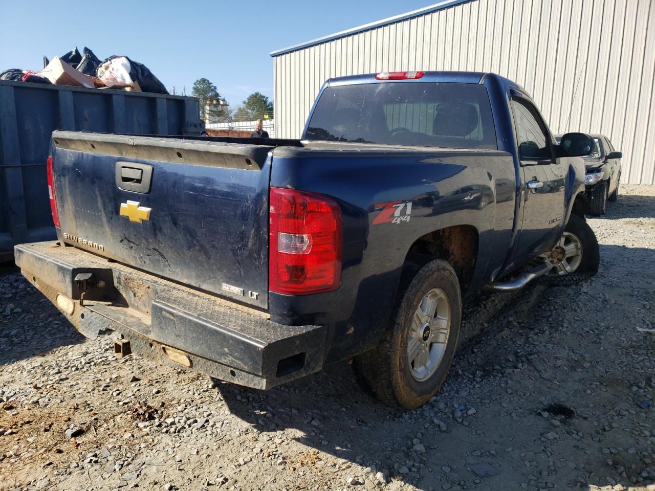 Photo 4 from auction – 2011 CHEVROLET SILVERADO with VIN 1GCNKSE00BZ309826