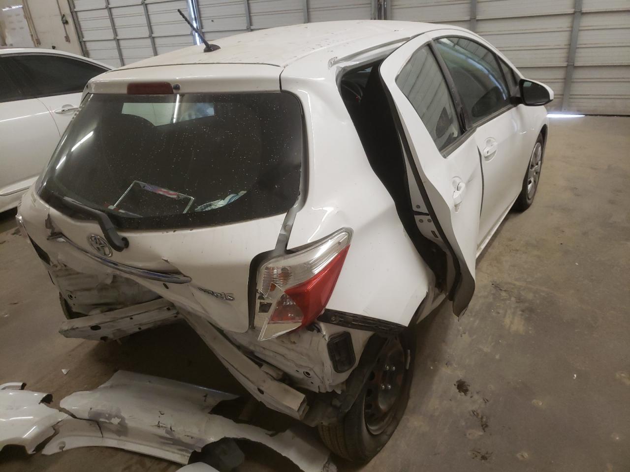 Photo 4 from auction – 2014 TOYOTA YARIS with VIN VNKKTUD36EA012481