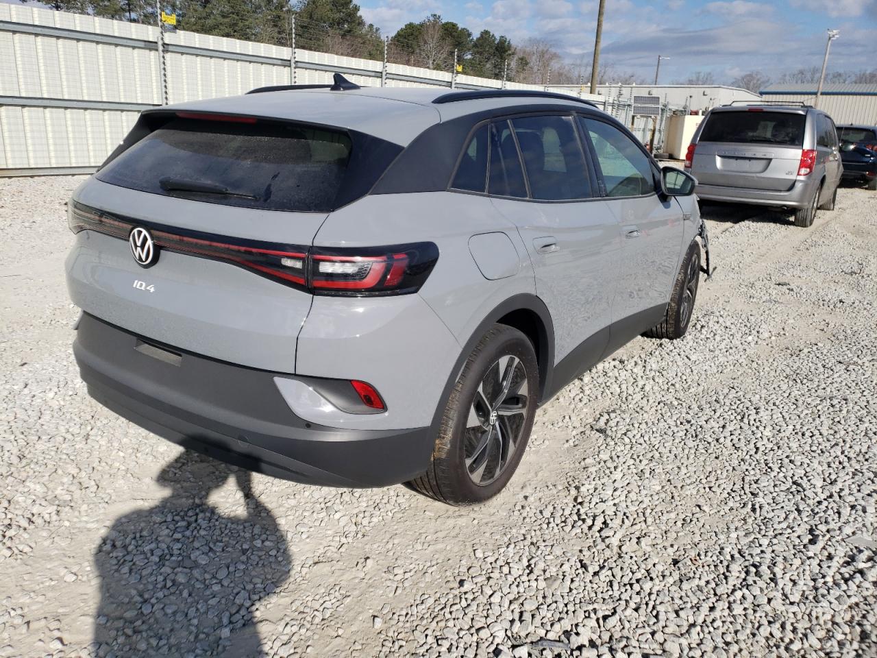 Photo 4 from auction – 2021 VOLKSWAGEN ID.4 PRO with VIN WVGRMPE2XMP057426