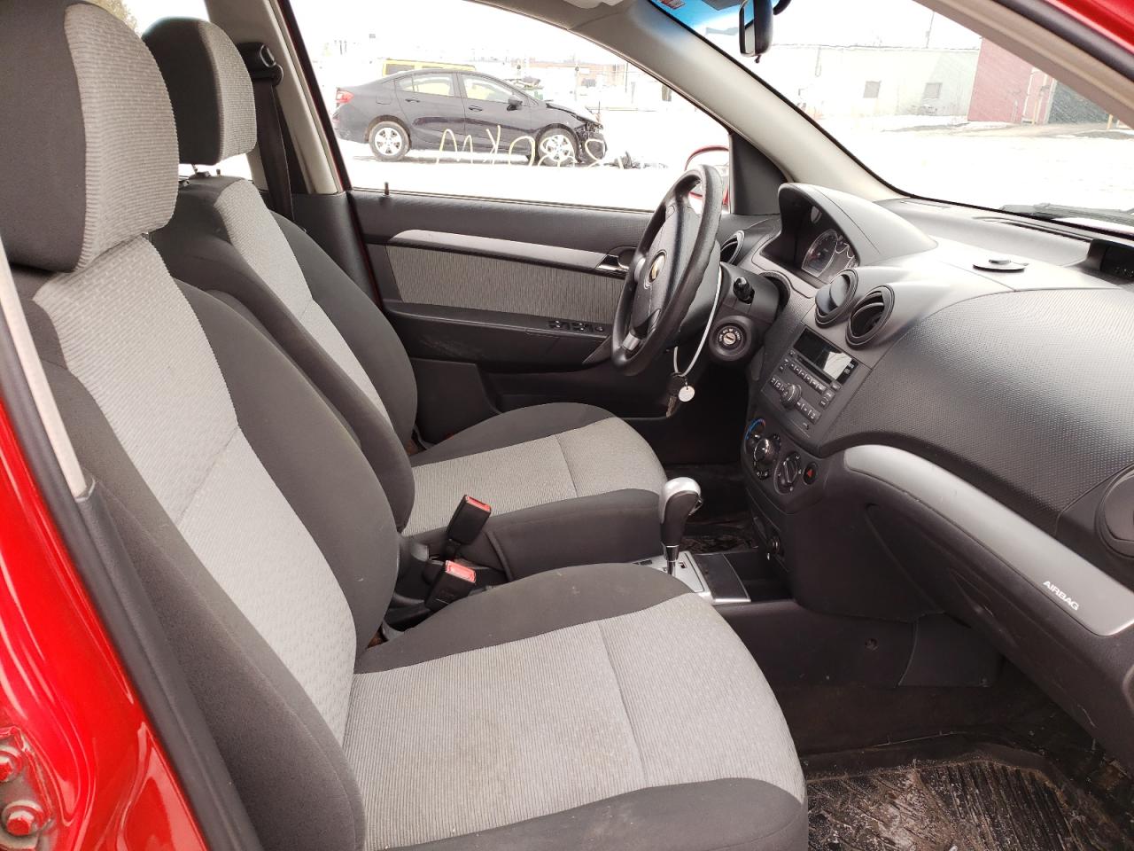 Photo 5 from auction – 2010 CHEVROLET AVEO LT with VIN 3G1TC6DE4AL122192