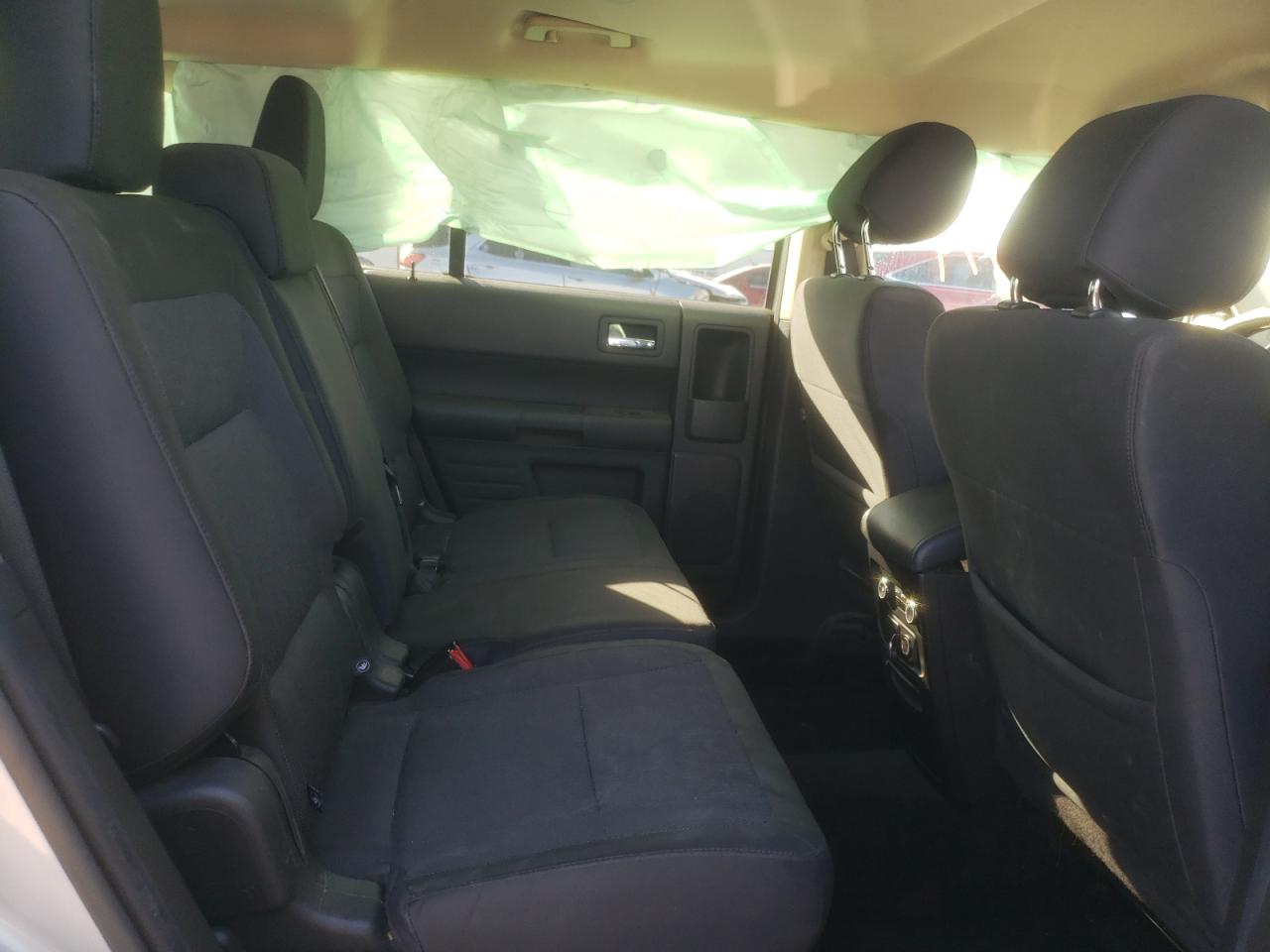 Photo 6 from auction – 2017 FORD FLEX SE with VIN 2FMGK5B80HBA07688