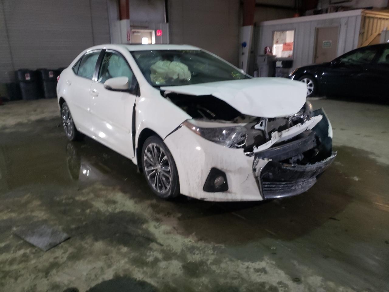 TOYOTA COROLLA L 2015 with VIN 2T1BURHE7FC330363 - Photo from auction