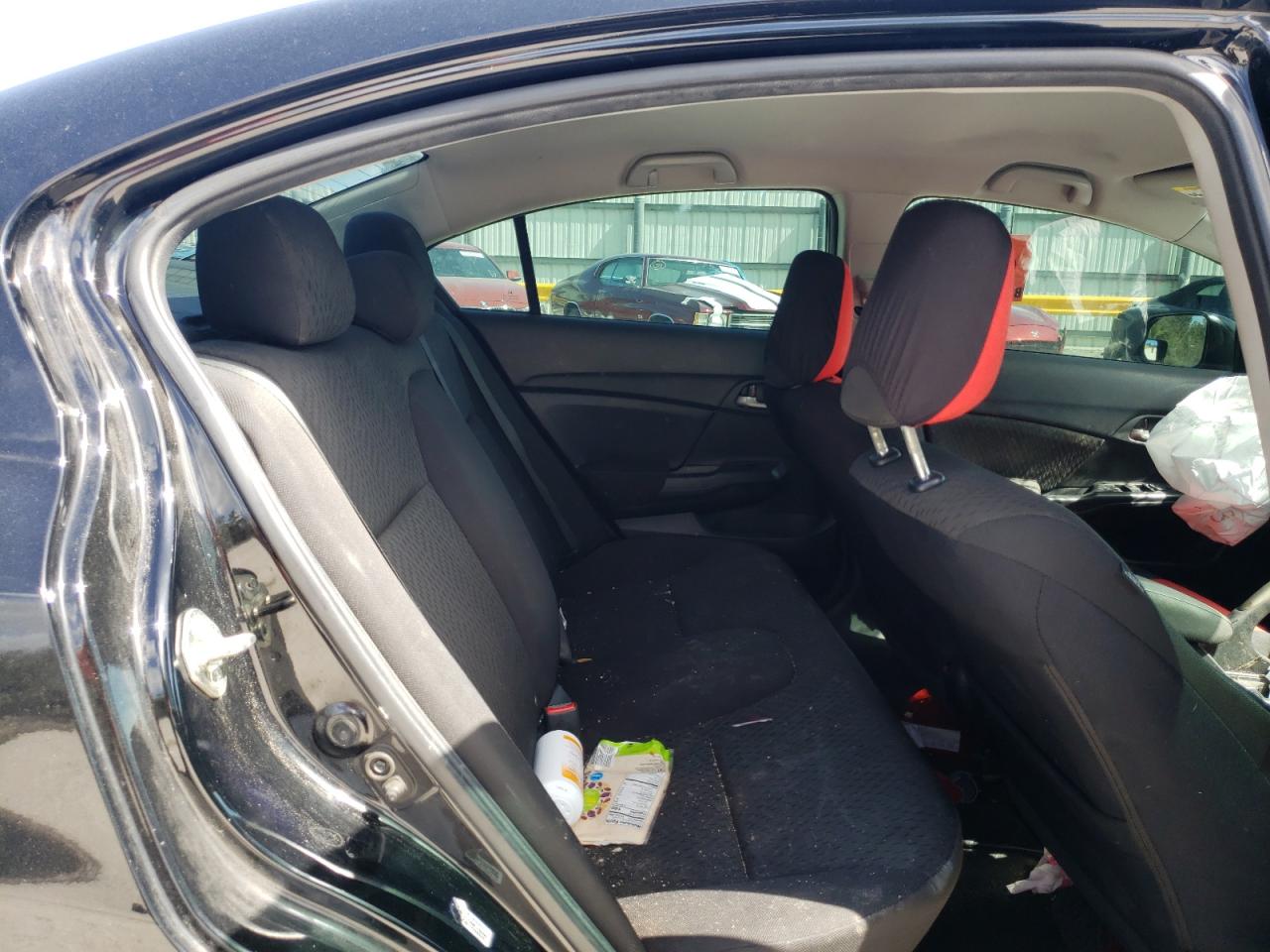 Photo 6 from auction – 2015 HONDA CIVIC LX with VIN 19XFB2F55FE049374