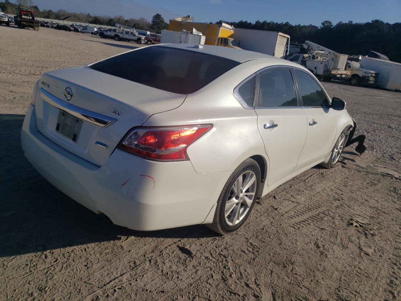 Photo 4 from auction – 2014 NISSAN ALTIMA 2.5 with VIN 1N4AL3AP9EC406668