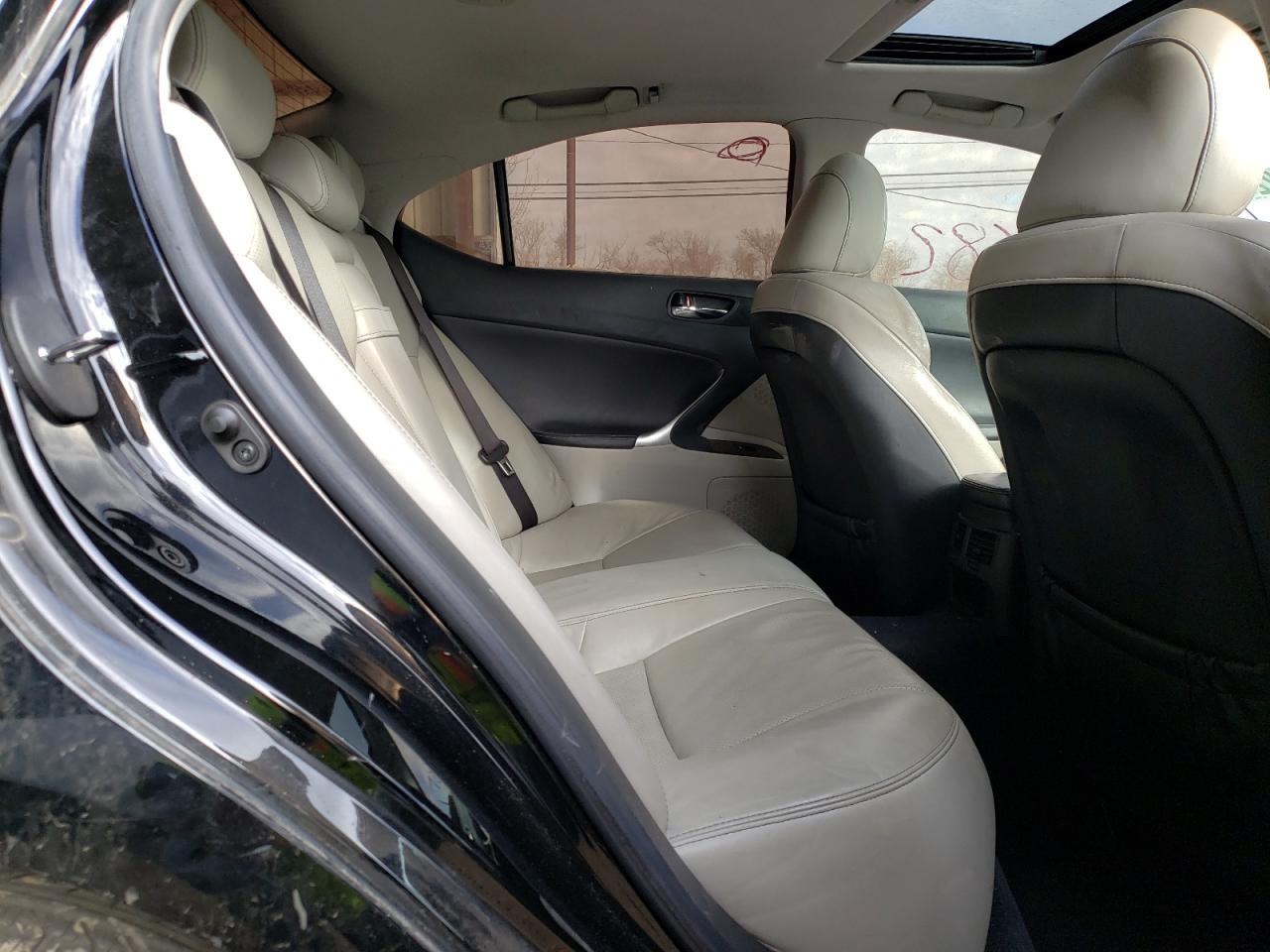 Photo 6 from auction – 2010 LEXUS IS 250 with VIN JTHBF5C24A5114684