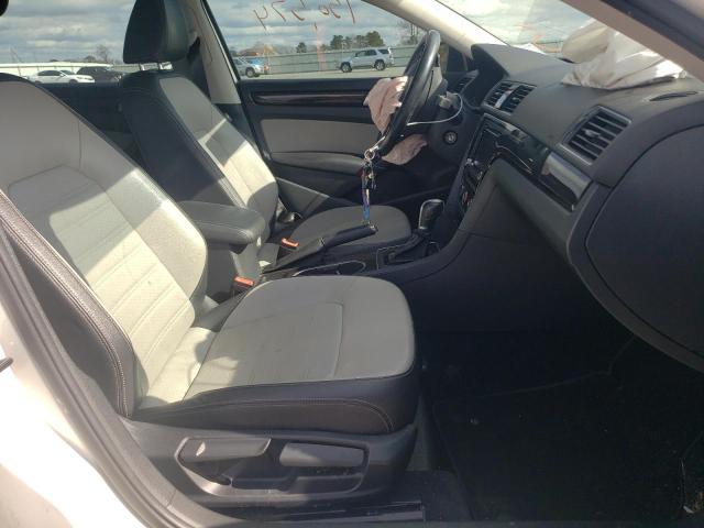 Photo 5 from auction – 2014 VOLKSWAGEN PASSAT SE with VIN 1VWBT7A39EC082184