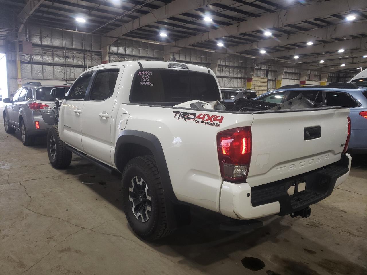Photo 3 from auction – 2017 TOYOTA TACOMA DOU with VIN 3TMCZ5AN9HM087903
