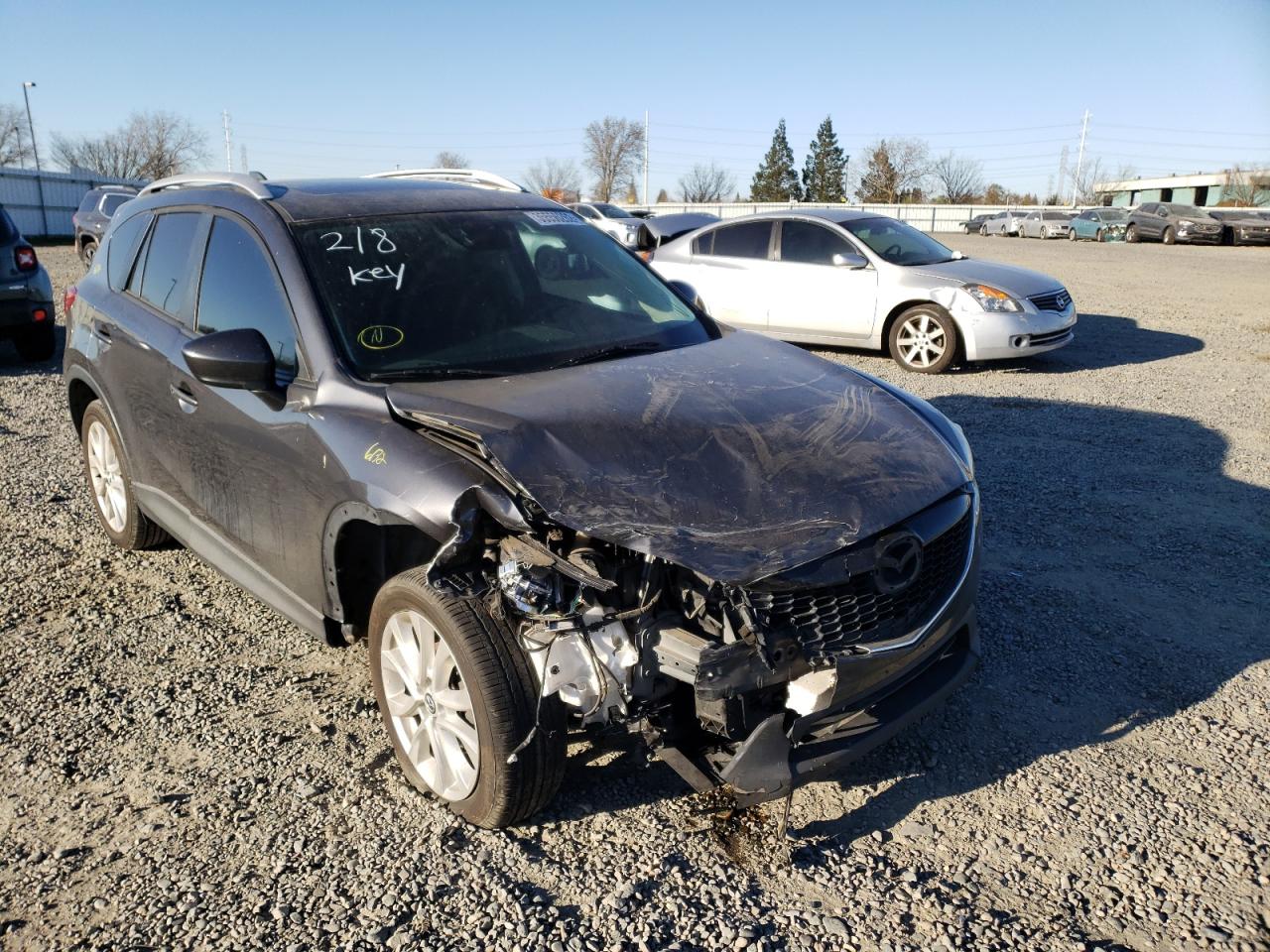 MAZDA CX-5 GT 2014 with VIN JM3KE4DY0E0341799 - Photo from auction