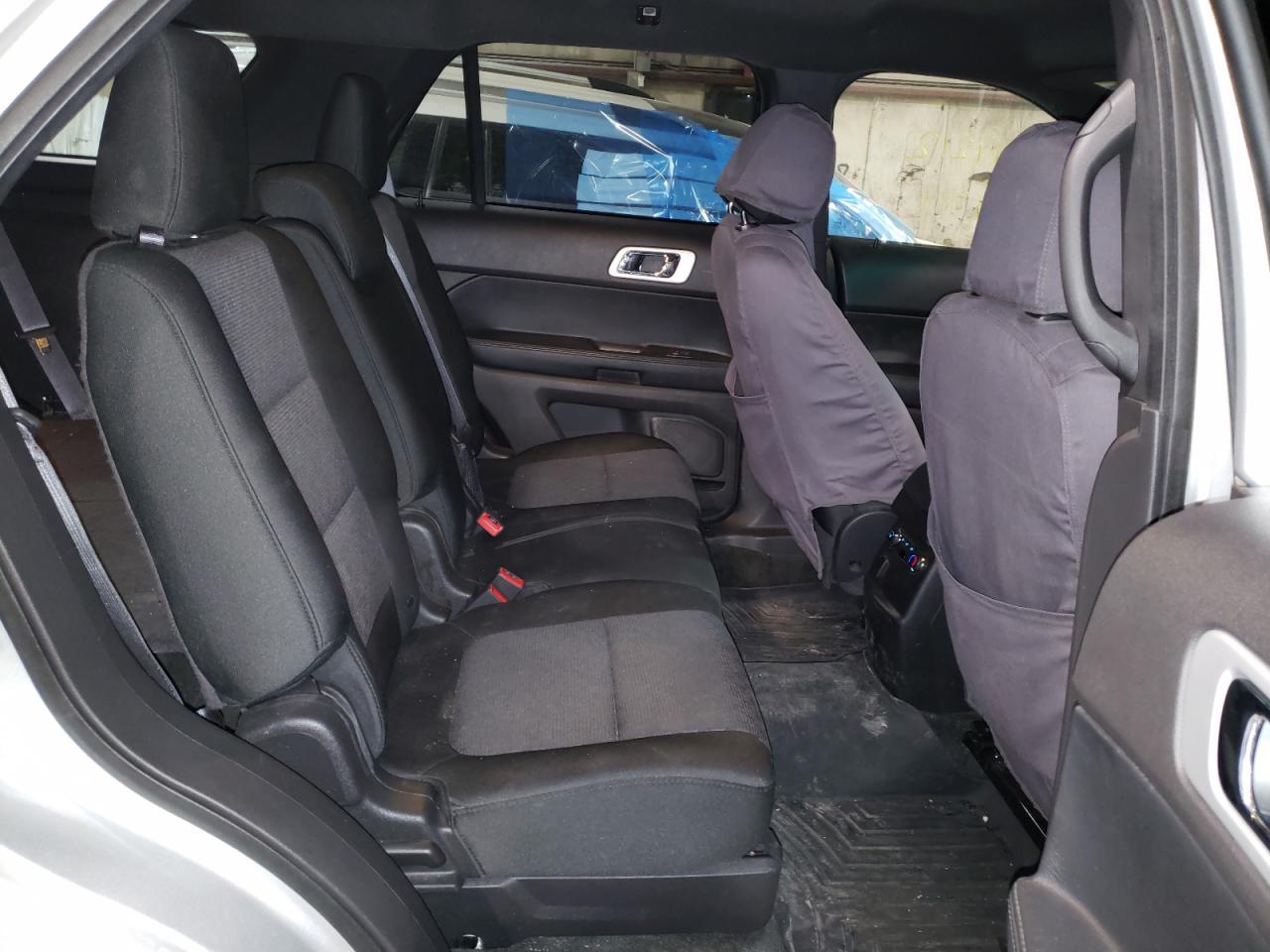Photo 6 from auction – 2015 FORD EXPLORER X with VIN 1FM5K7D8XFGA64714