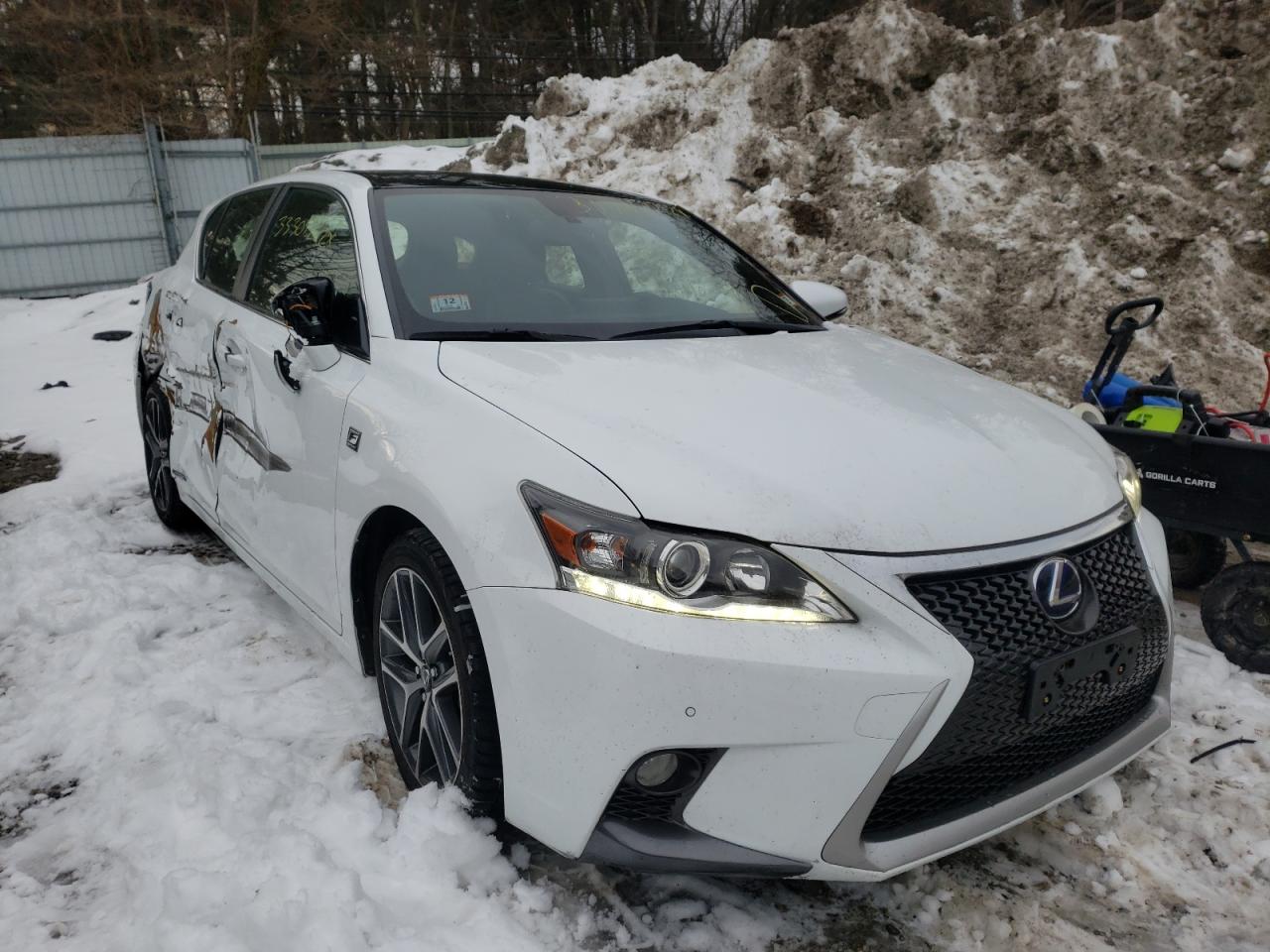 LEXUS CT 200 2015 with VIN JTHKD5BH3F2249370 - Photo from auction