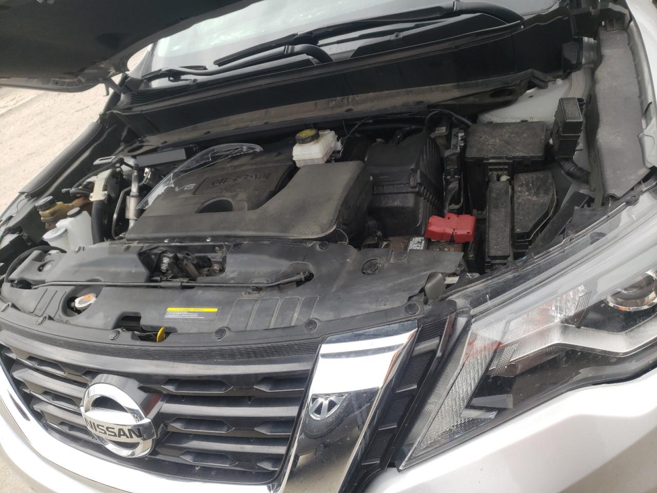 Photo 7 from auction – 2017 NISSAN PATHFINDER with VIN 5N1DR2MM3HC688646