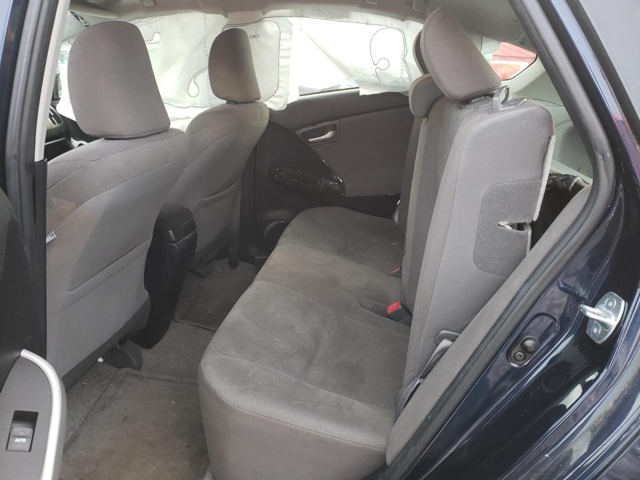 Zdjęcie 6 z aukcji – 2015 TOYOTA PRIUS z VIN JTDKN3DU5F0435646