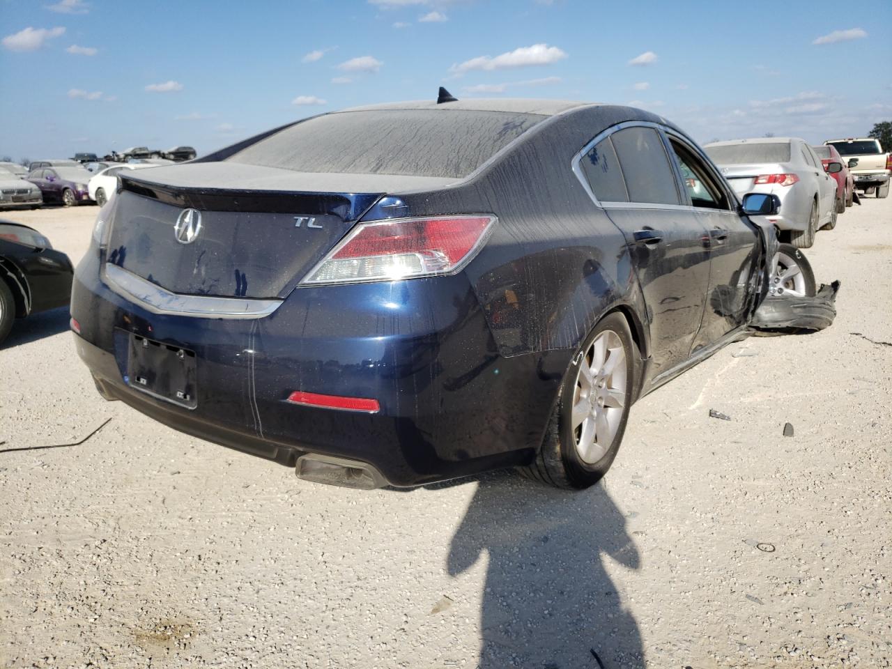 Photo 4 from auction – 2013 ACURA TL TECH with VIN 19UUA8F58DA011622
