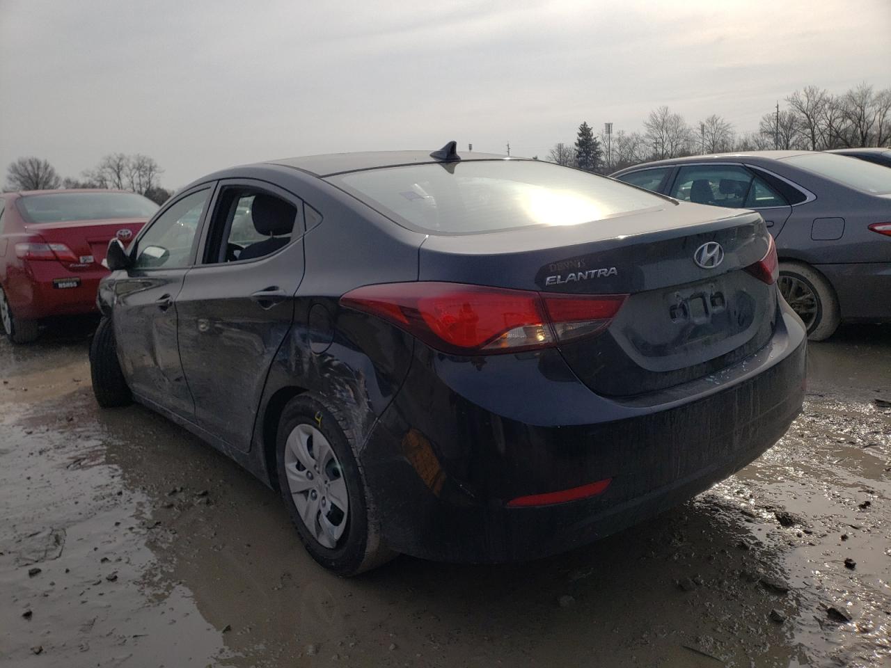 Photo 3 from auction – 2016 HYUNDAI ELANTRA SE with VIN 5NPDH4AE6GH668491