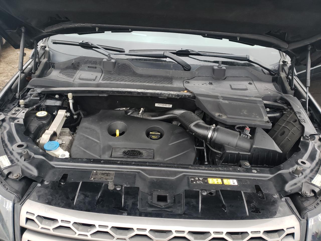 Photo 7 from auction – 2016 LAND ROVER DISCOVERY with VIN SALCP2BG3GH613930