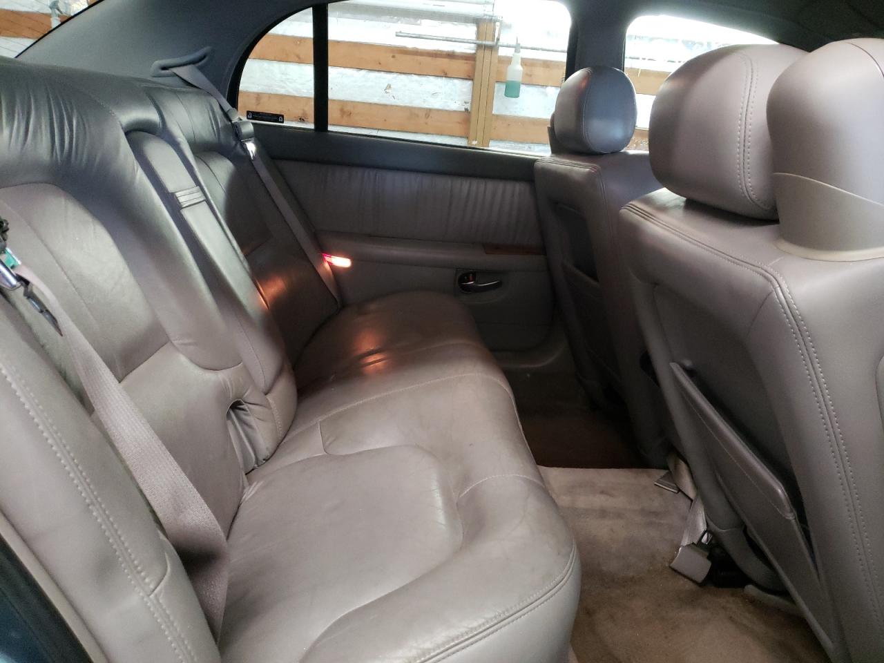 Photo 6 from auction – 2002 BUICK PARK AVENU with VIN 1G4CW54K924102201