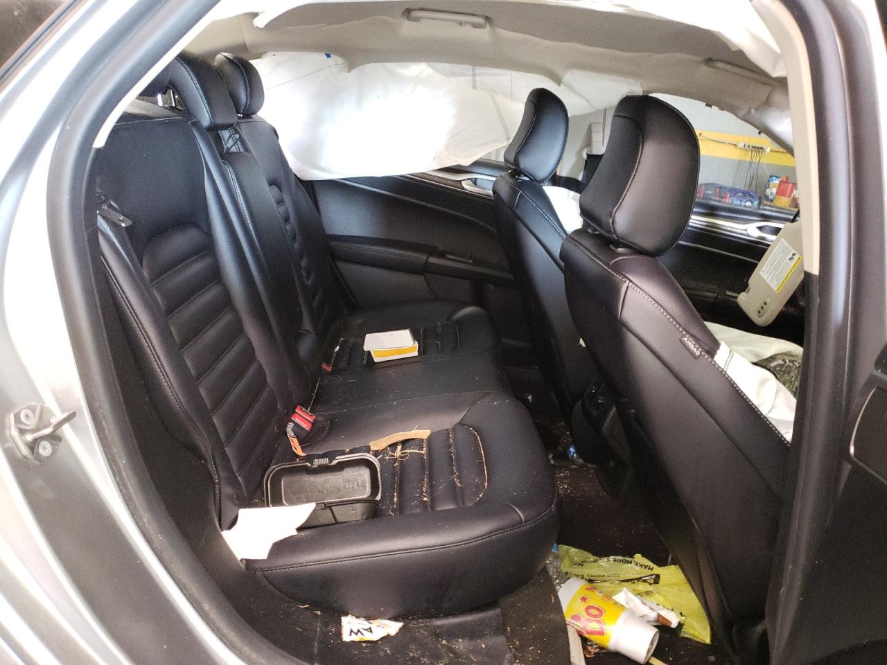 Photo 6 from auction – 2020 FORD FUSION SEL with VIN 3FA6P0CDXLR194034