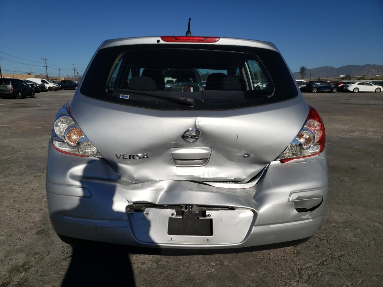 Foto 9 de la subasta – 2007 NISSAN VERSA S con VIN 3N1BC13E87L460441