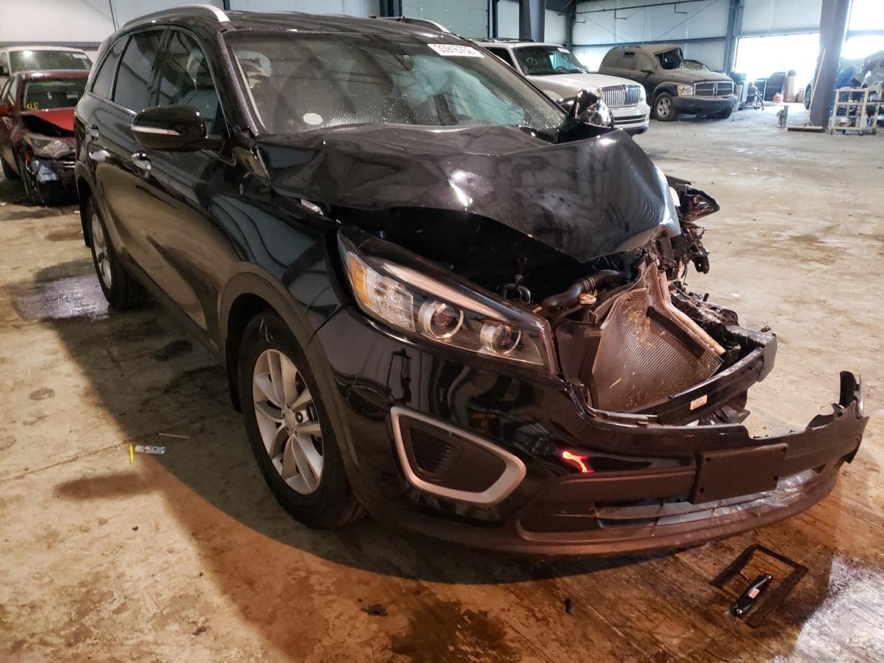 KIA SORENTO LX 2018 with VIN 5XYPGDA39JG348255 - Photo from auction